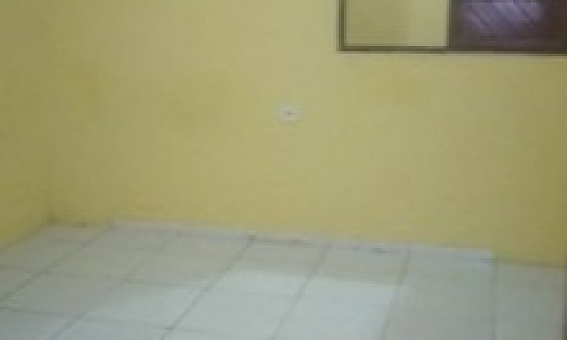 Aluga-Se Casa Lot. N...