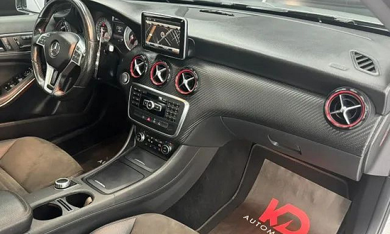 Mercedes-Benz Classe...
