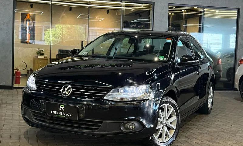 Volkswagen Jetta Com...