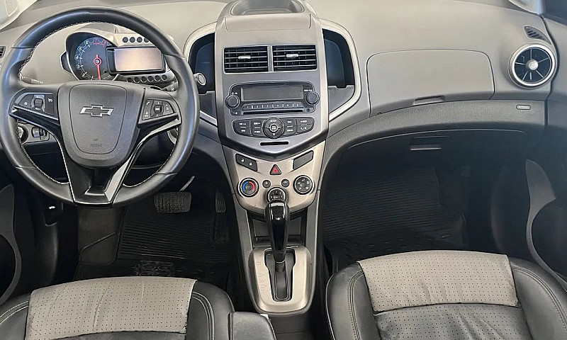 Chevrolet Sonic Sed....