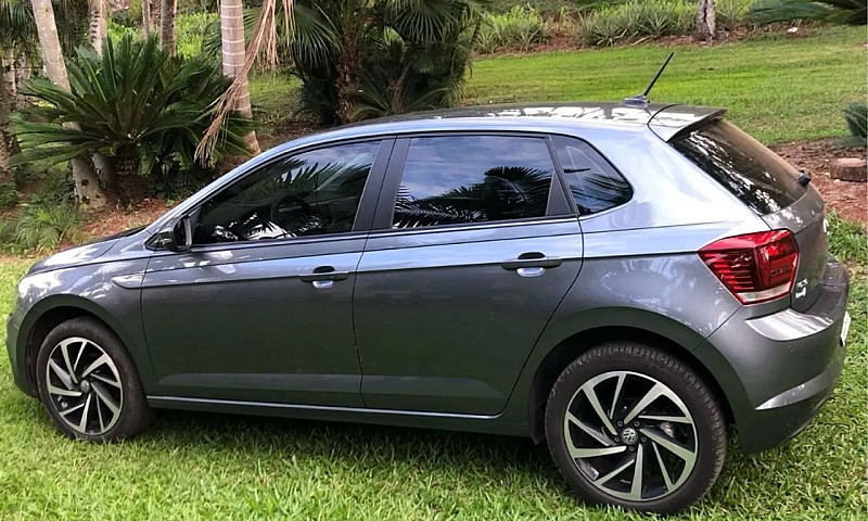 Volkwsvagen Polo 1.0...