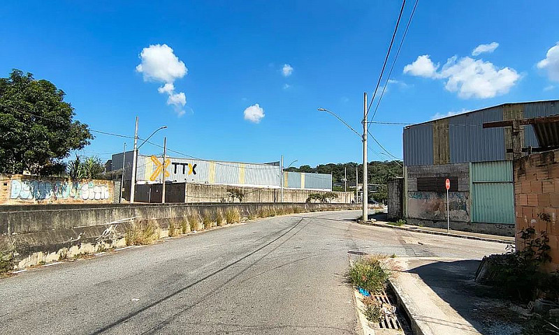 Vende-Se Casa Em Bet...