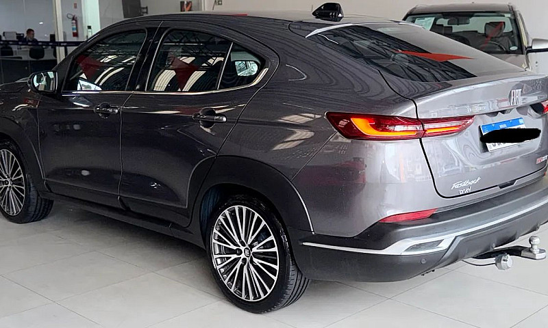 Fiat Fastback Limite...