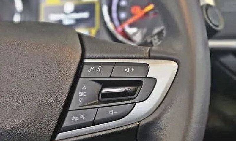 Chevrolet Tracker Lt...