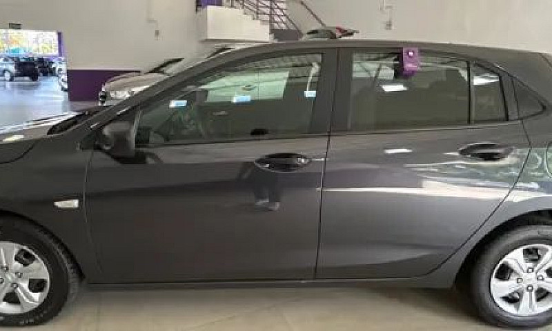 Chevrolet Onix Hatch...