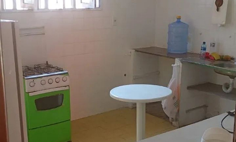Quarto Com Banheiro ...