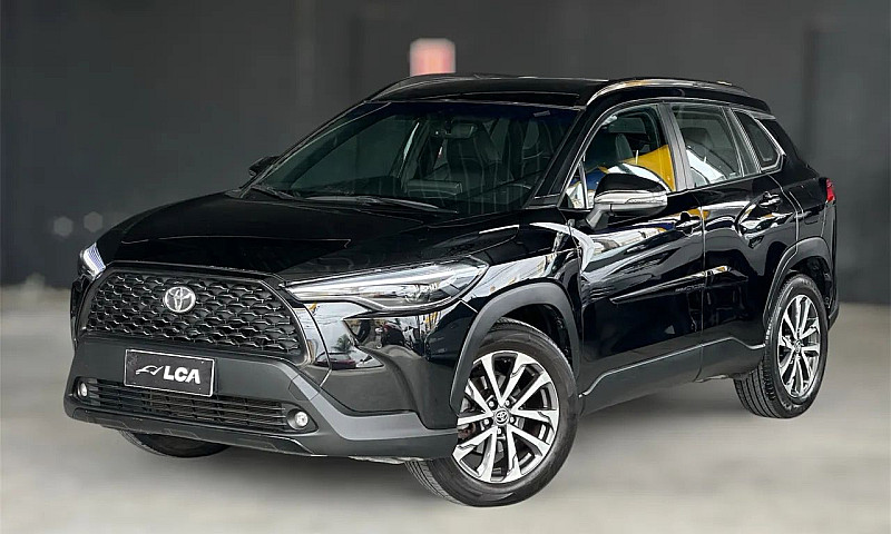 Toyota Corolla Cross...