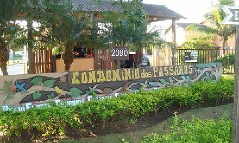 Condomínio Dos Pássa...