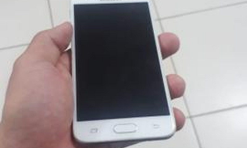 Vendo Celular J5 Pri...