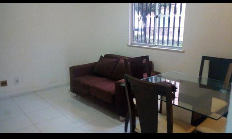 Apartamento Com Algu...