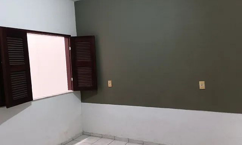 Alugo Casa Proximo A...