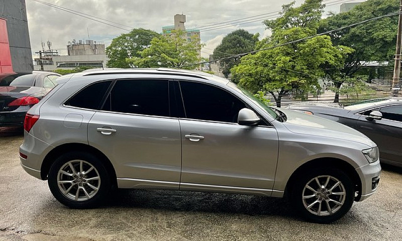 Audi Q5 2011...