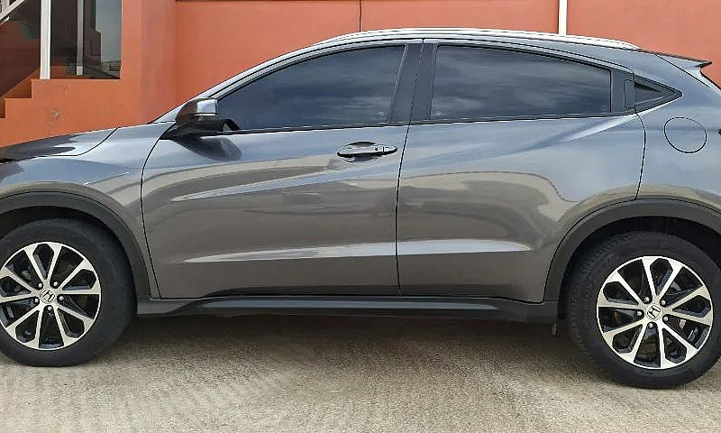 Honda Hr-V Touring 1...