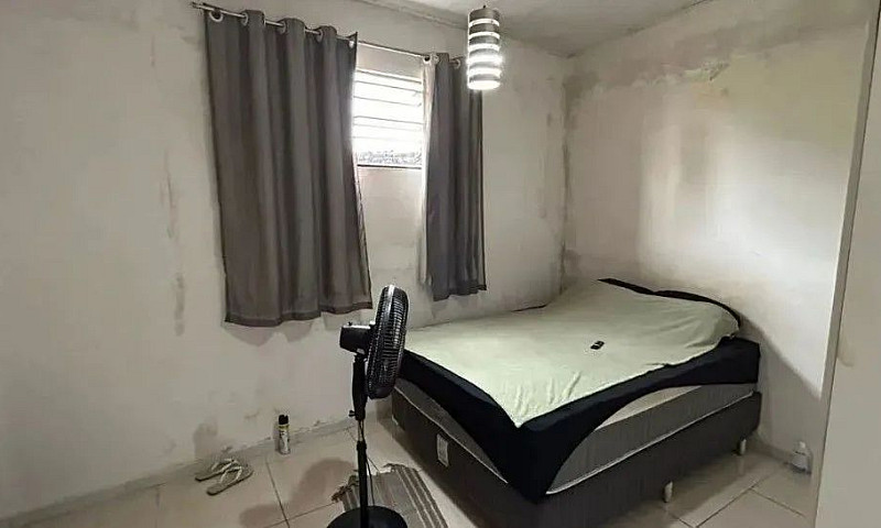 Casa Bem Localizada ...