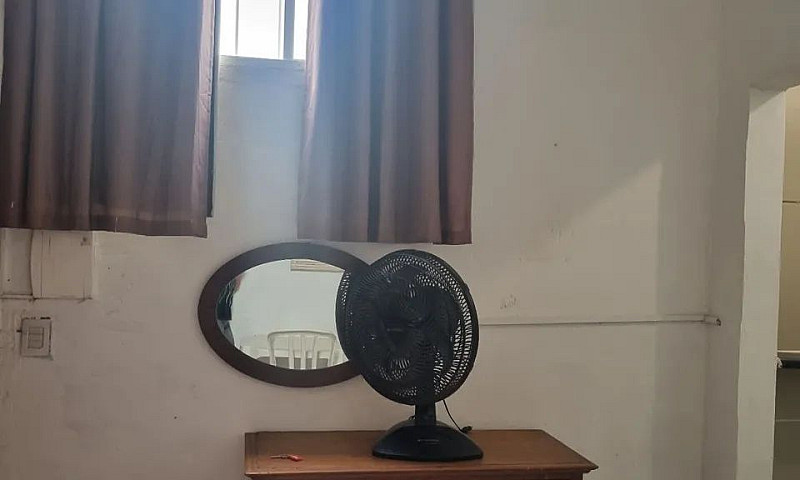 Para Uma Pessoa, Com...