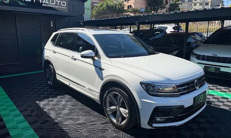 Volkswagen Tiguan Al...
