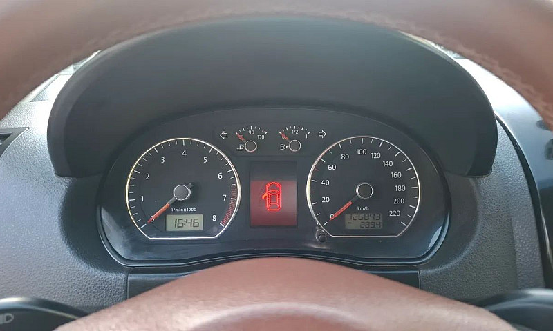 Volkswagen Polo Sed....