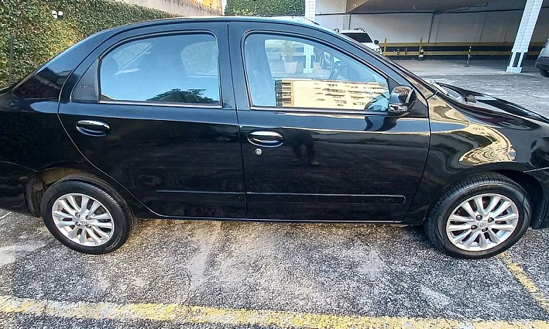 Toyota Etios Xls Sed...
