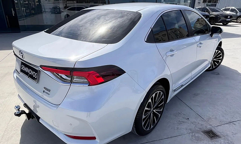 Toyota Corolla Altis...