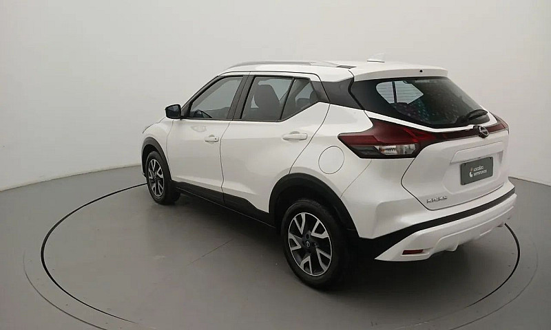Nissan Kicks Sense 1...