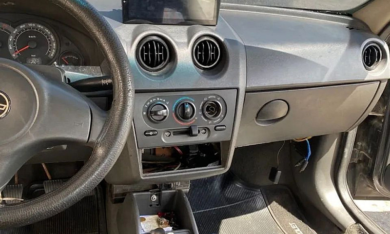 Chevrolet Celta Spir...