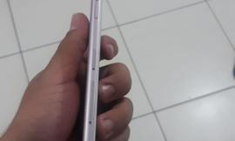 Vendo Celular J5 Pri...