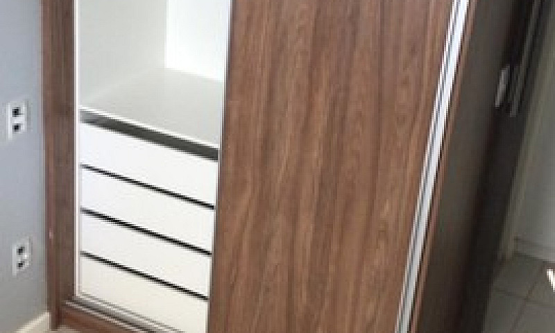 Apartamento De 1 Qua...