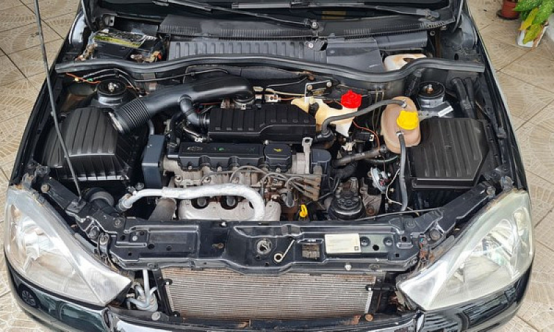 Corsa Sed. Premium 1...