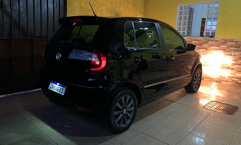 Volkswagen Fox 1.6 8...