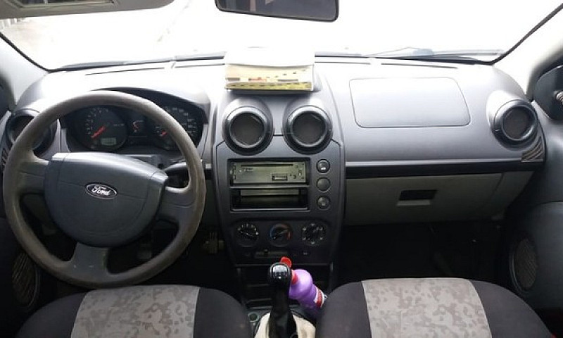 Fiesta Sedan 1.0 8V ...
