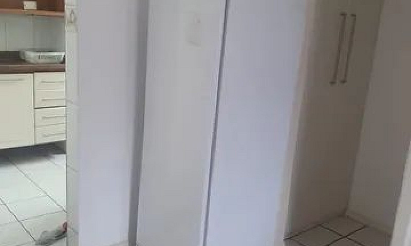 Ca- Alugo 1/4 Mobili...