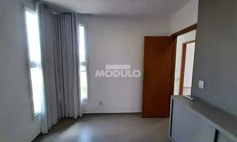 Casa Residencial Em ...