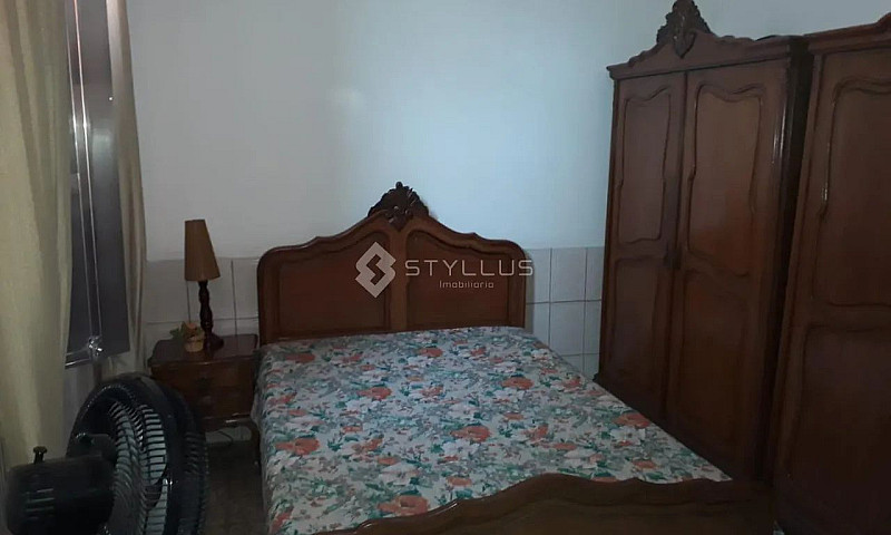 Casas De Vila Na Rua...