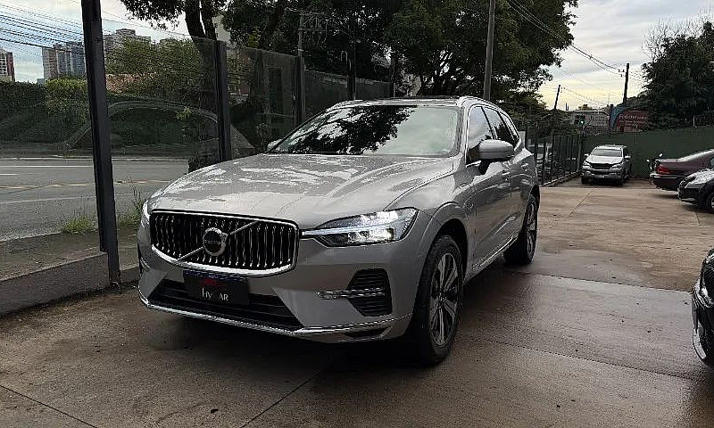 Volvo Xc-60 T-8 Plus...
