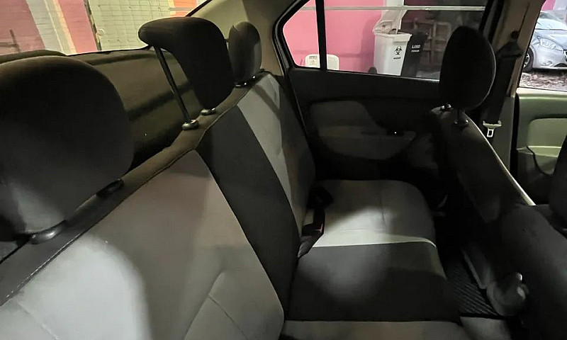 Renault Logan Dynami...