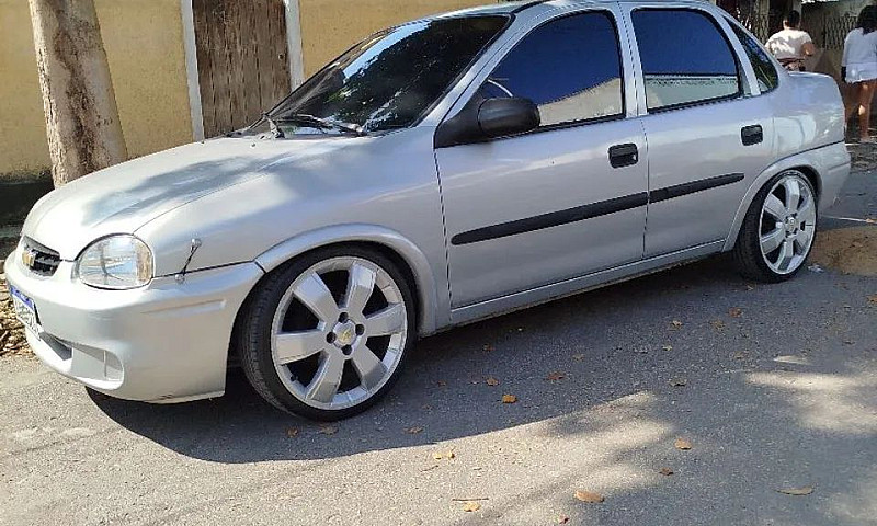 Chevrolet Corsa Sed....