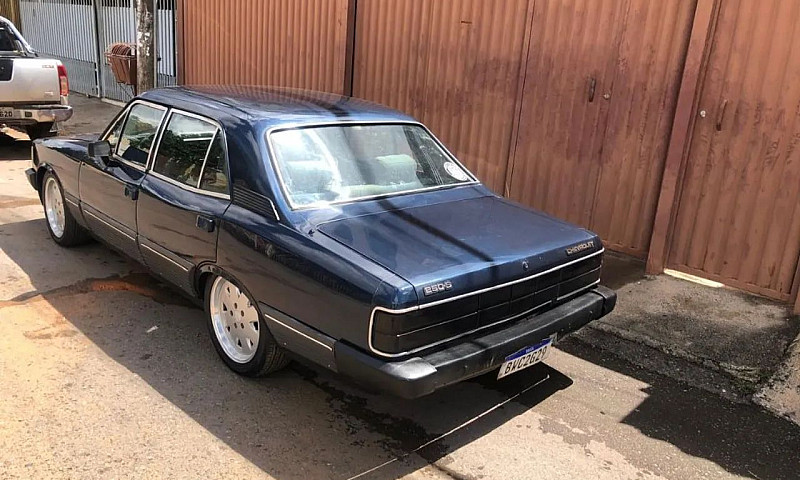 Chevrolet Caravan L/...