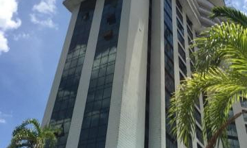 Flat Tropical Manaus...