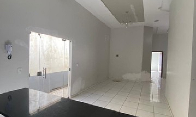 Alugo Casa Com 3 Qua...