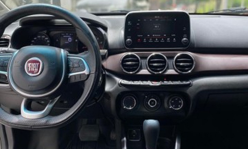 Fiat Cronos 1.8 Prec...