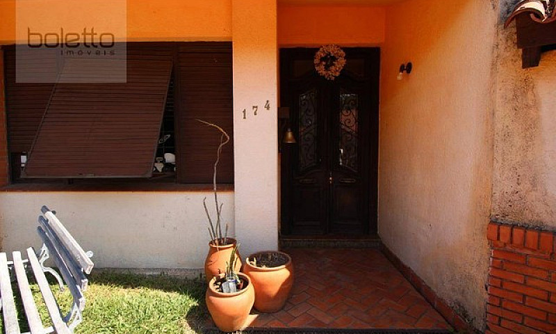 Casa À Venda, 611 M²...