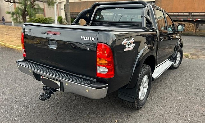Hilux Cd Srv 4X4 Die...