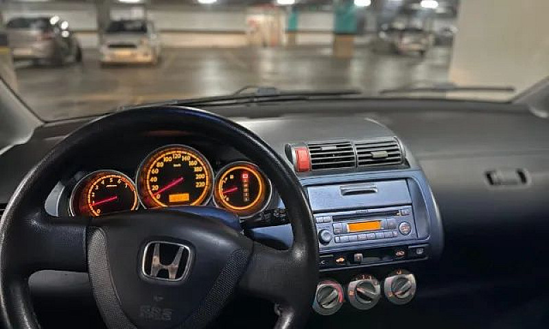 Honda Fit 2008...