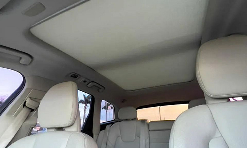 Volvo Xc60 D5 Moment...