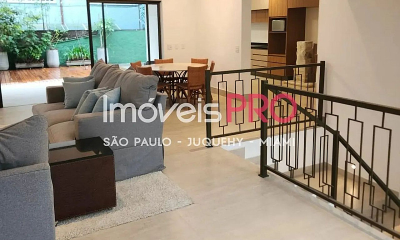 Linda Casa Em Condom...