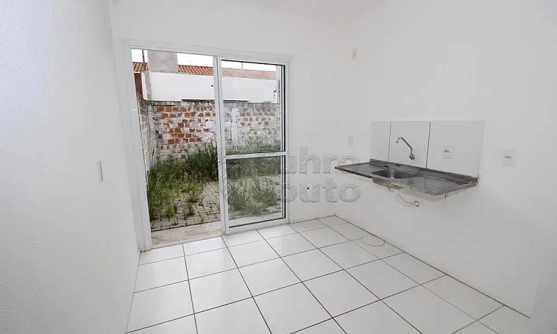 Casa Condomínio Em P...