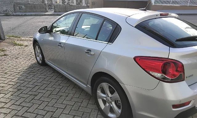 Chevrolet Cruze Hb S...