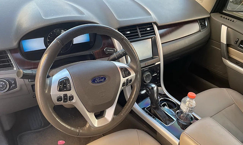 Ford Edge Limited 3....