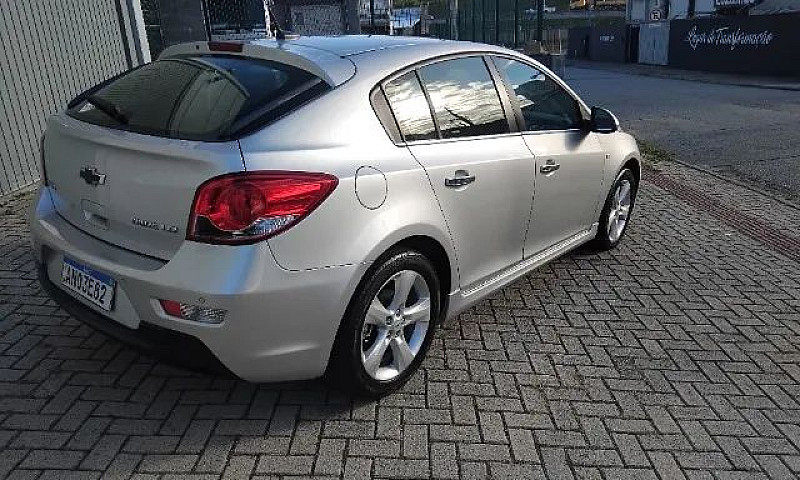 Chevrolet Cruze Hb S...