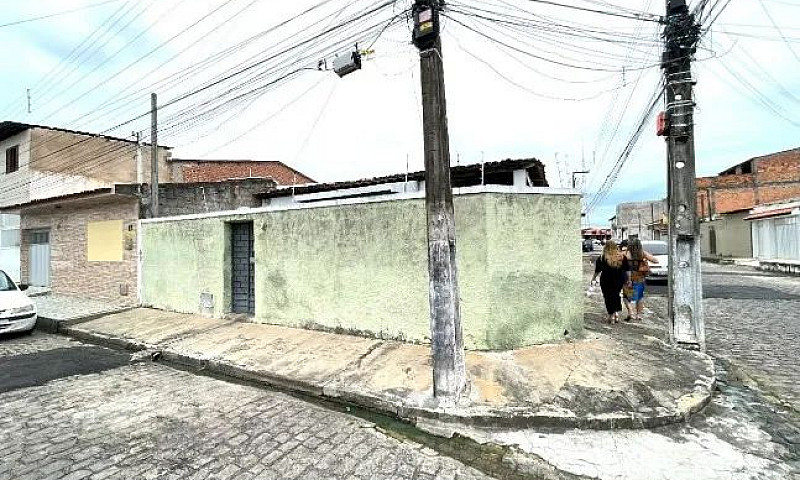 Casa No Peixoto...
